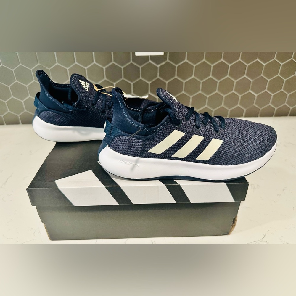 adidas Cloudfoam pure SPW  Navy and White Athletic Shoes